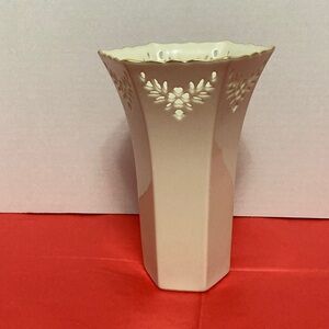 Vintage Lenox Shelburne bone china 24K gold trimmed pierced vase made in the USA
